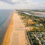 Comfortable Apartment Close To Bibione Beach - Beahost